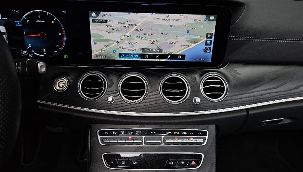 Mercedes Benz E class 2021 Negro - Importación desde Corea - HF Imports Iquique - Foto 13