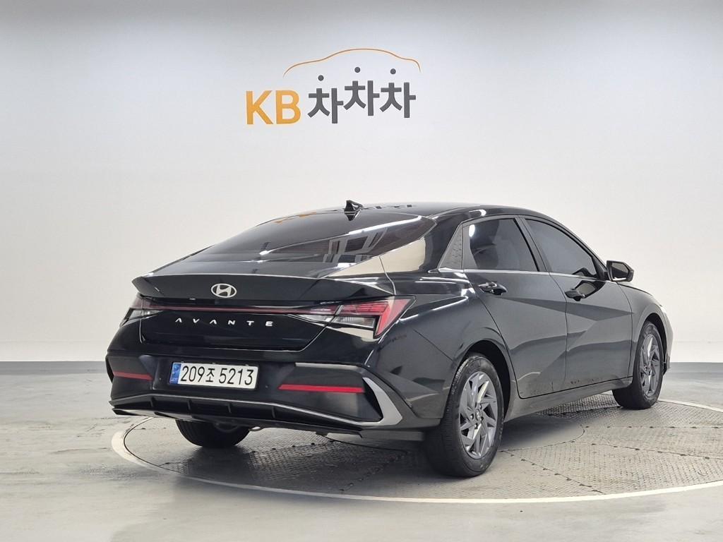 HYUNDAI Avante 2024 Negro - Importación desde Corea - HF Imports Iquique - Foto 19