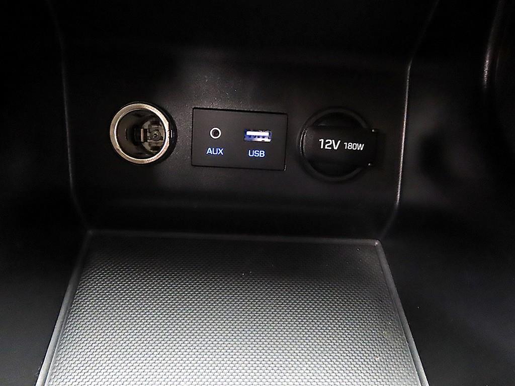 HYUNDAI Avante 2020 Blanco - Importación desde Corea - HF Imports Iquique - Foto 13