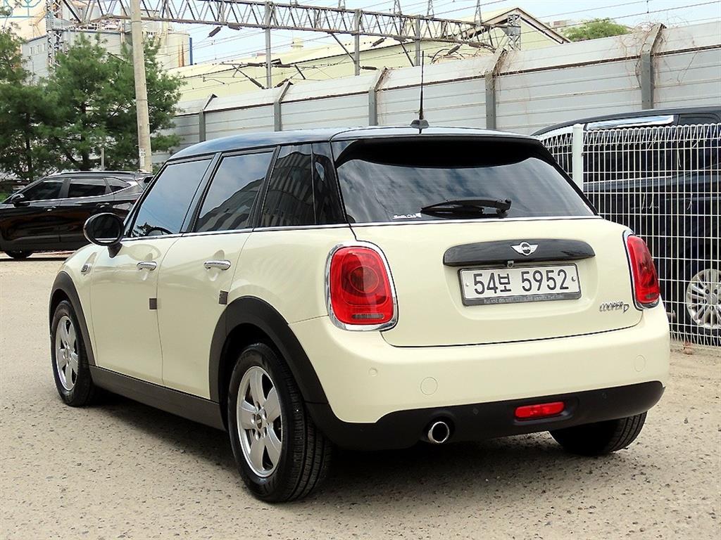 Mini Cooper - Vista 3