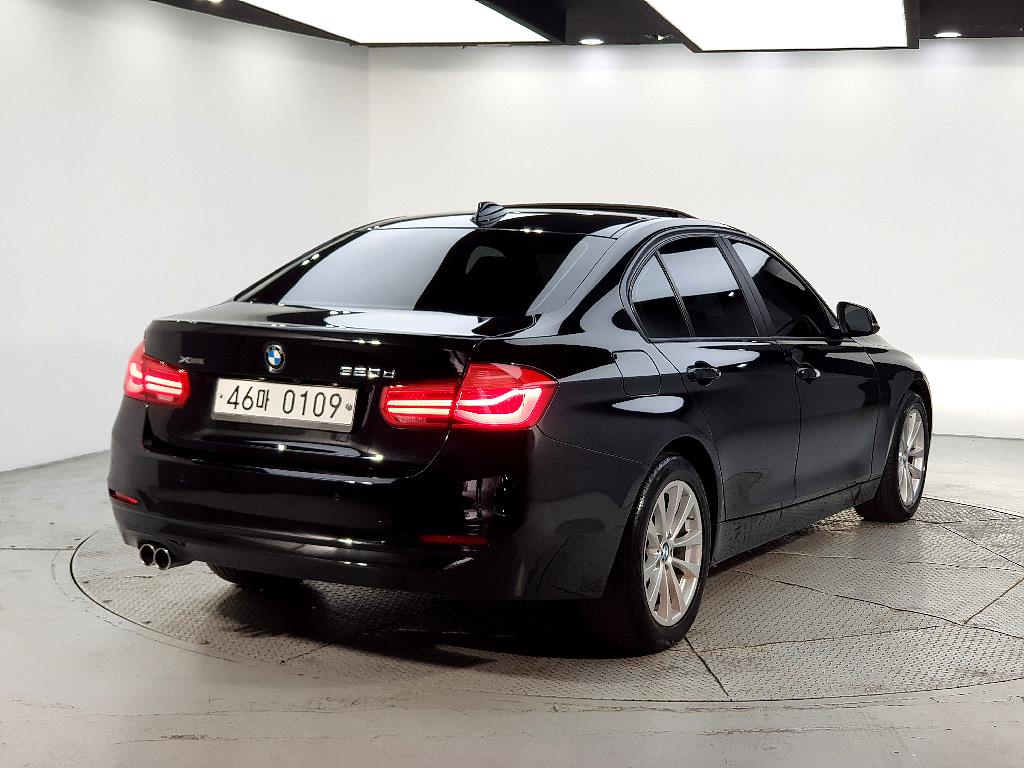 BMW 3 series - Vista 4