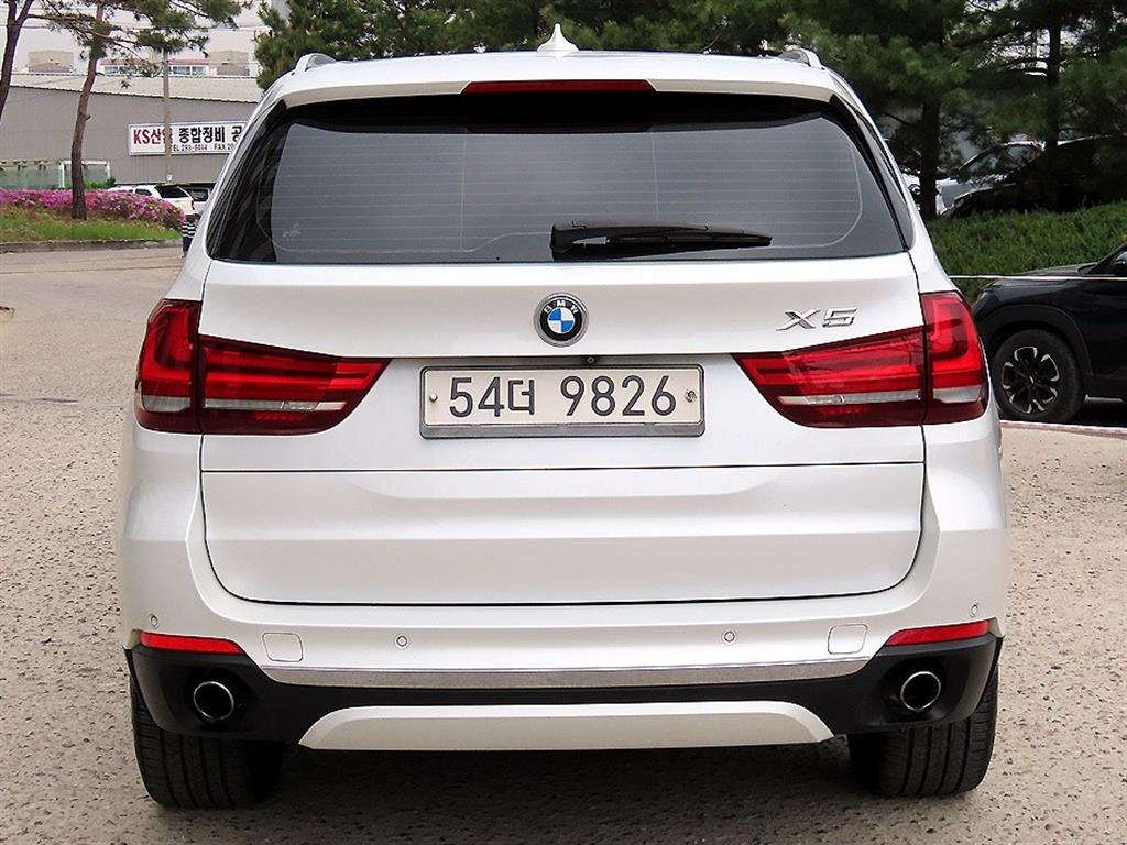 BMW X5 - Vista 4