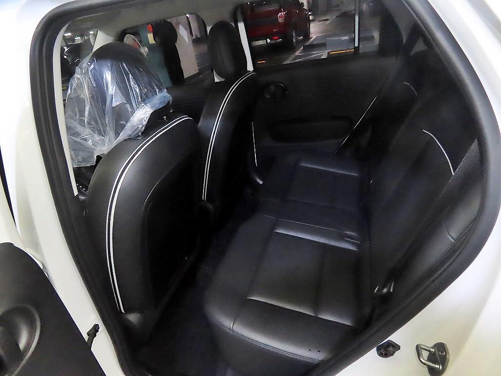 HYUNDAI Casper - Vista 7