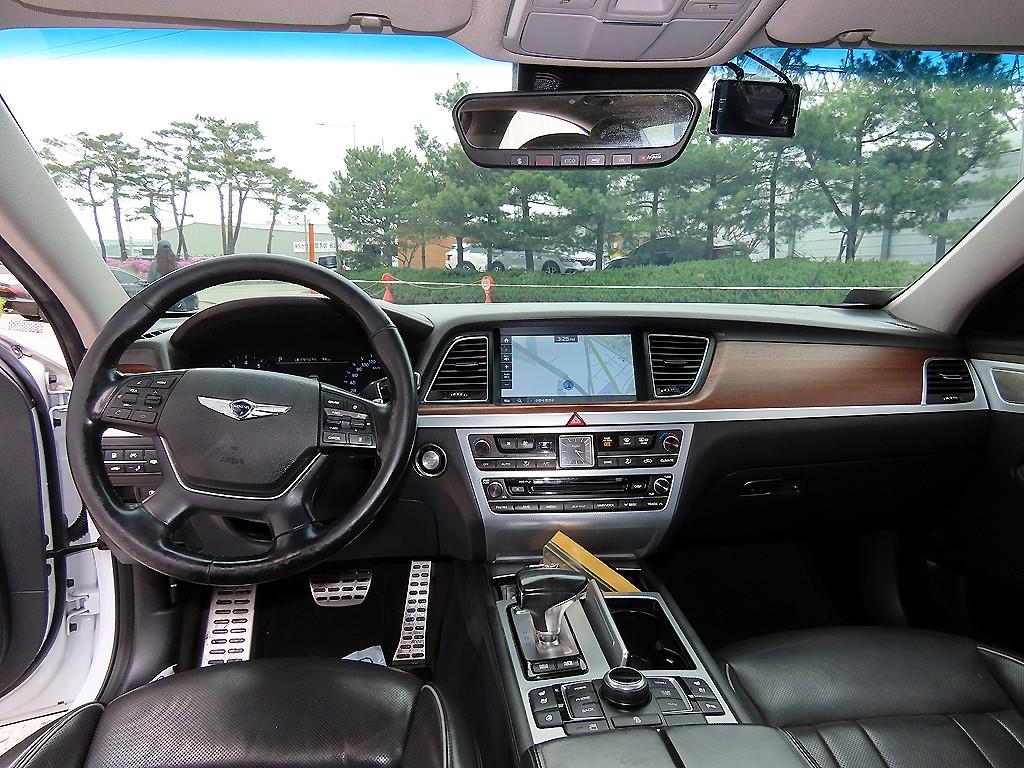 Genesis G80 - Vista 7