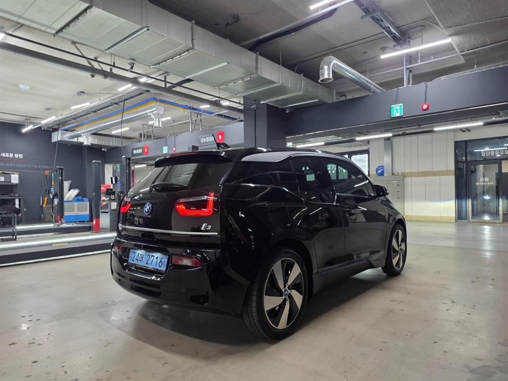BMW i3 - Vista 4