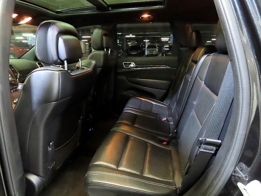 Jeep Cherokee - Vista 7