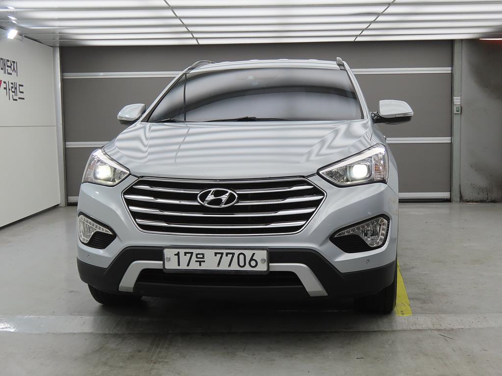 HYUNDAI Maxcruz - Vista 2