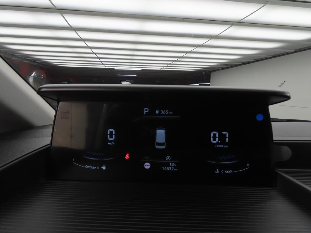 HYUNDAI Staria - Vista 8