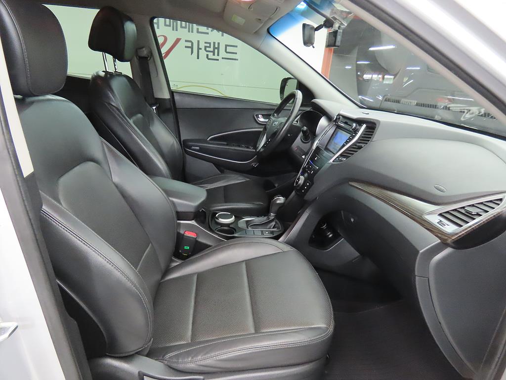 HYUNDAI Santa Fe - Vista 7