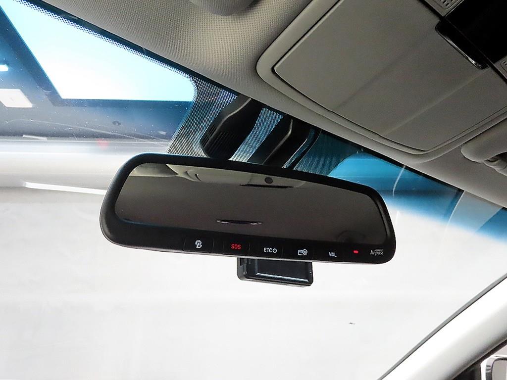 HYUNDAI Grandeur 2019 Blanco - Importación desde Corea - HF Imports Iquique - Foto 17