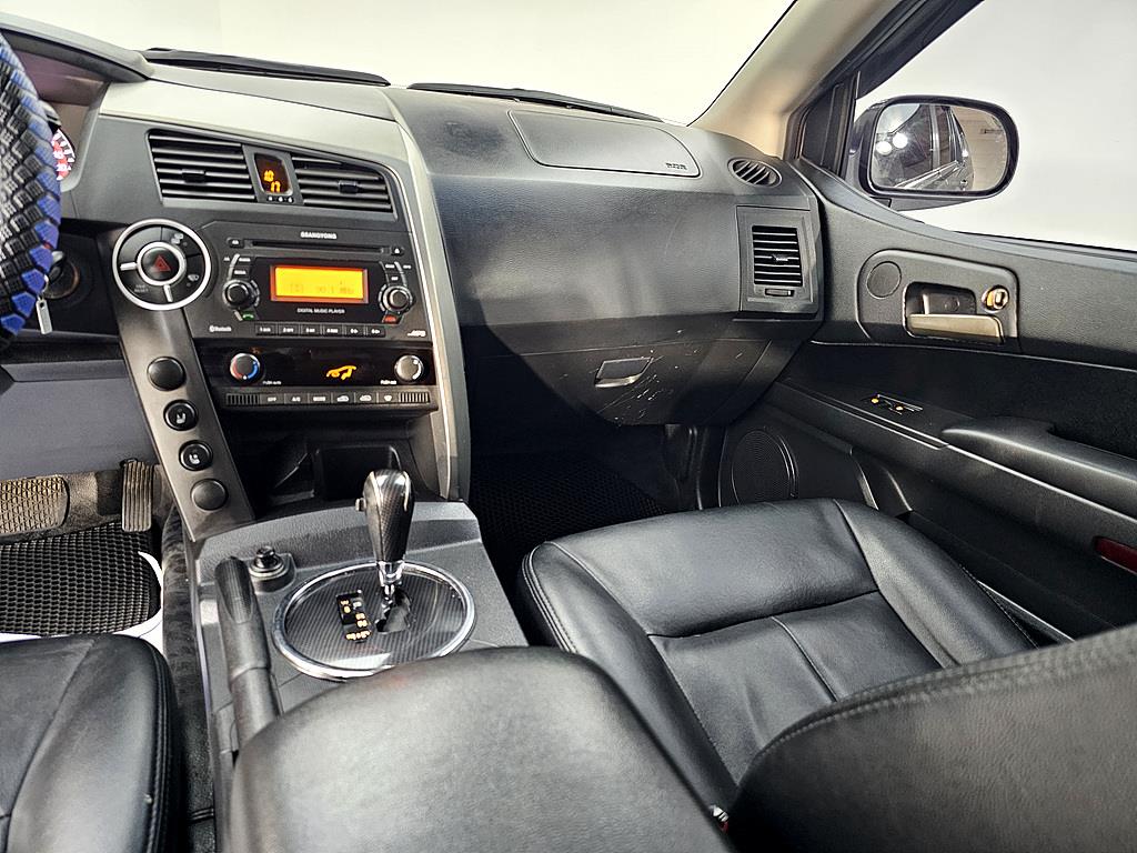 Ssangyong Korando - Vista 10