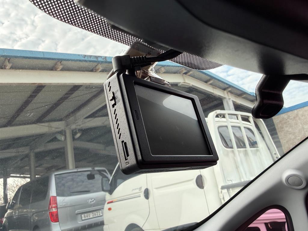 KIA Pride 2014 Blanco - Importación desde Corea - HF Imports Iquique - Foto 13