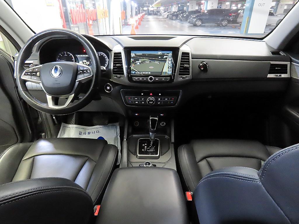 Ssangyong Rexton - Vista 10