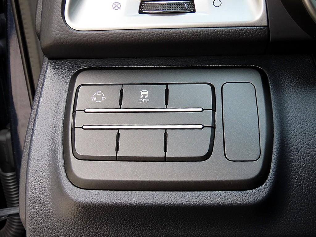 Ssangyong Tivoli - Vista 12