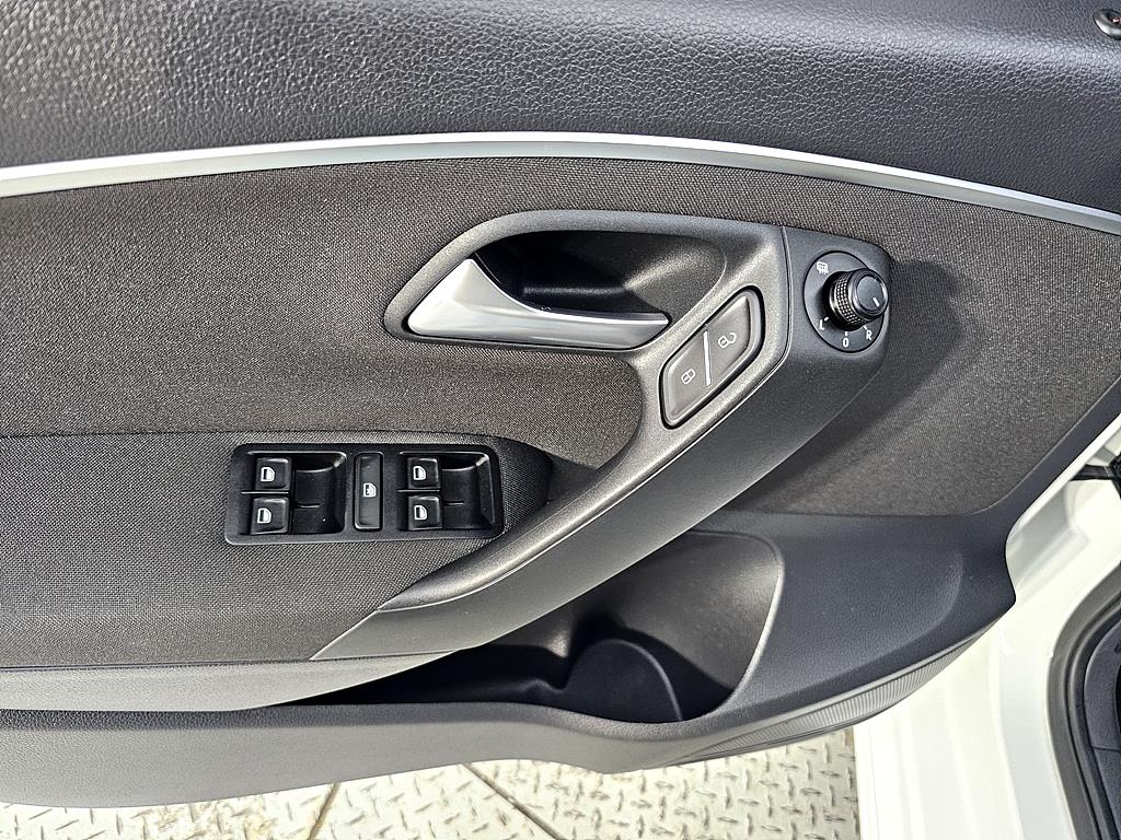 Volkswagen polo - Vista 12