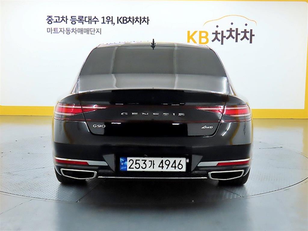 Genesis G90 - Vista 3