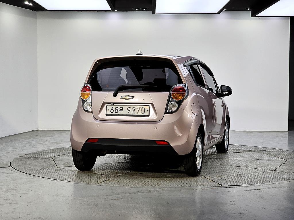 Chevrolet Spark - Vista 3