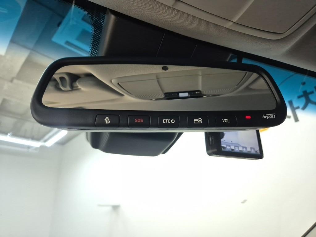 HYUNDAI Grandeur - Vista 6