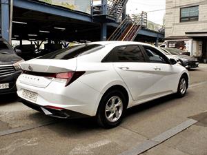 HYUNDAI Avante - Vista 6