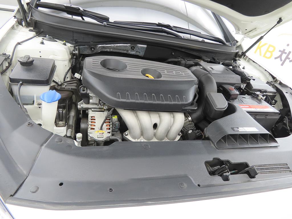 HYUNDAI Sonata 2019 Blanco - Importación desde Corea - HF Imports Iquique - Foto 19