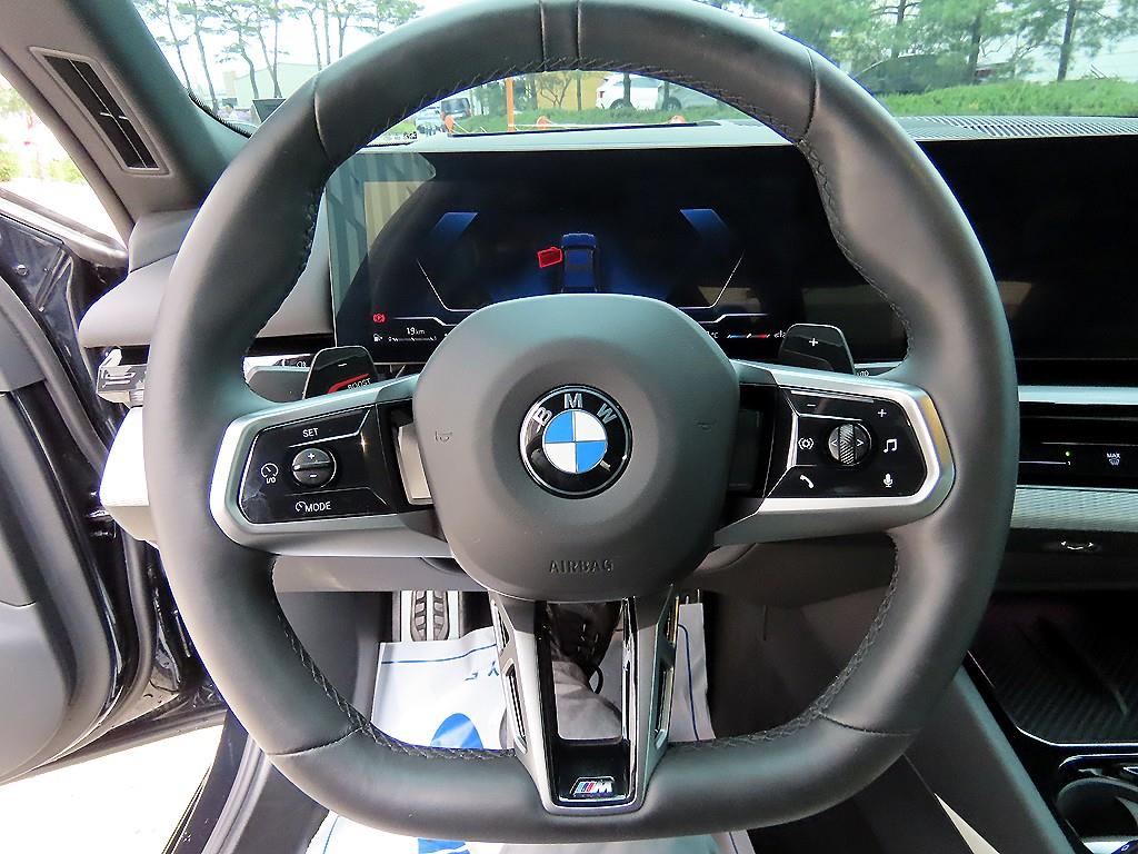 BMW 5 Series - Vista 8