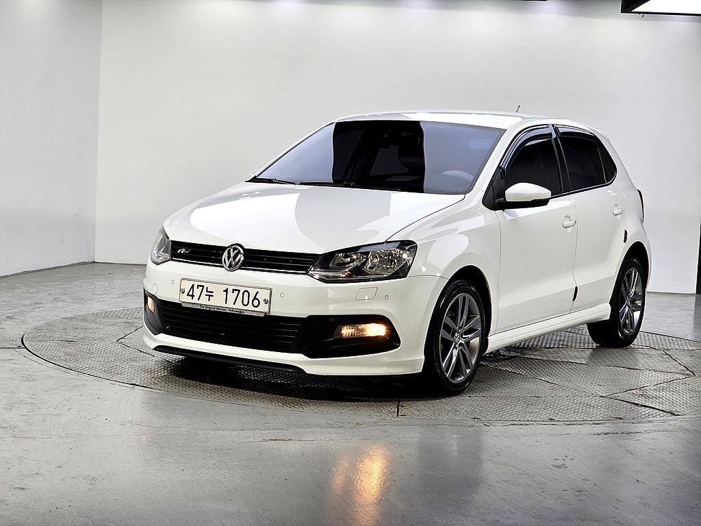 Volkswagen polo 2015 Blanco - Importación desde Corea - HF Imports Iquique - Foto 1