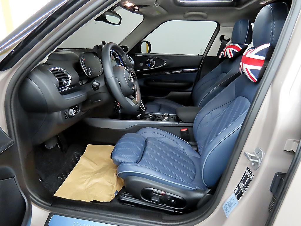 Mini Clubman - Vista 5