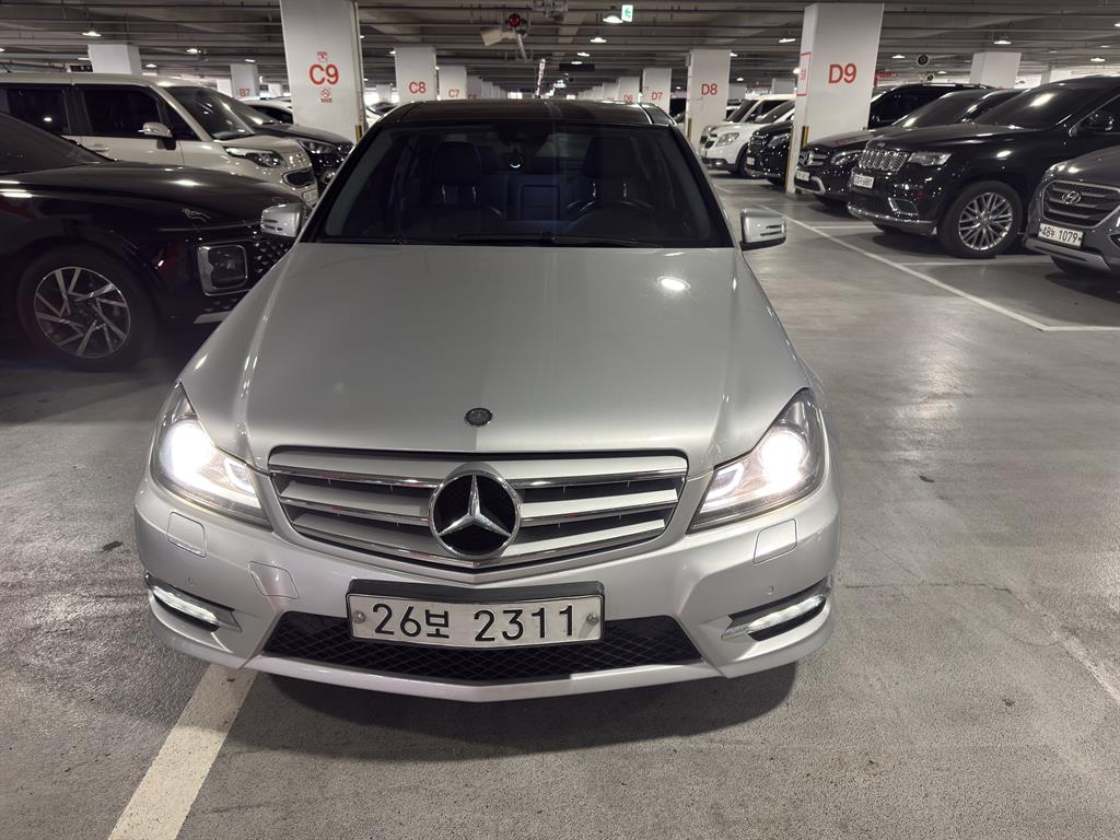 Mercedes Benz C Class - Vista 2