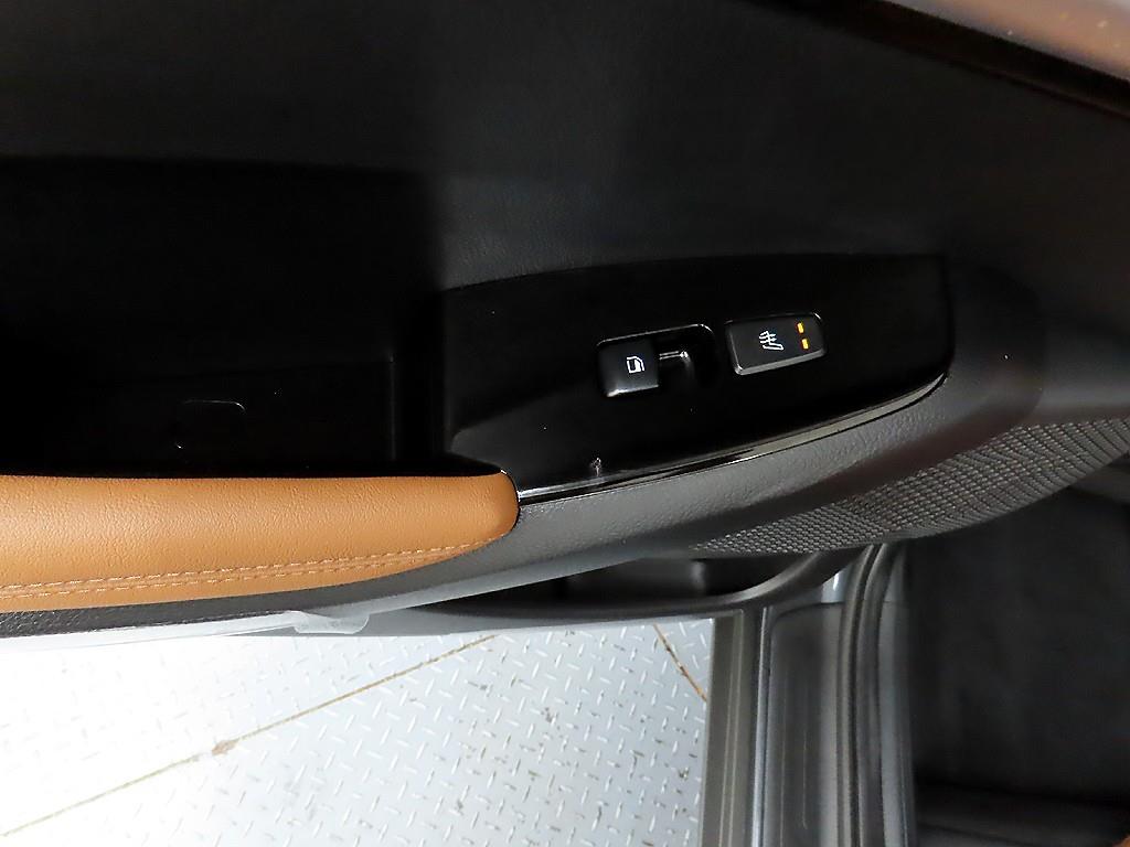 KIA Seltos - Vista 12