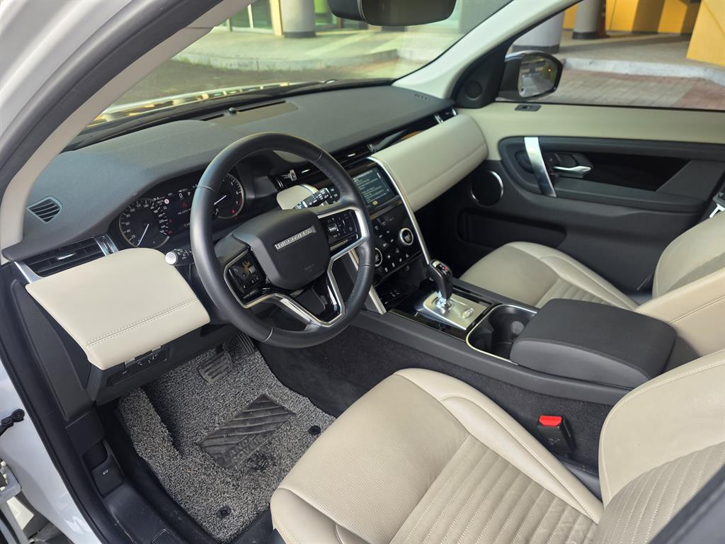 Land Rover Discovery Sports - Vista 10