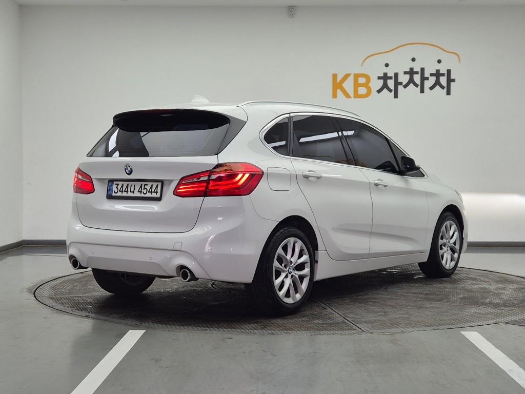 BMW 2 series - Vista 4