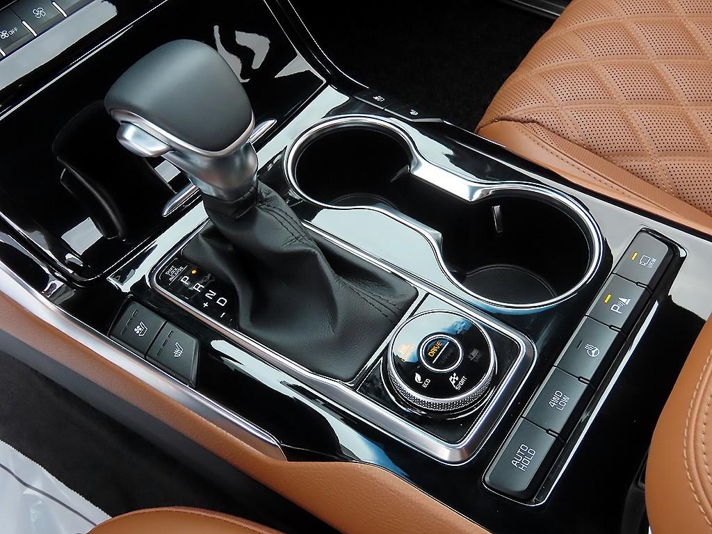 KIA Mohave - Vista 11