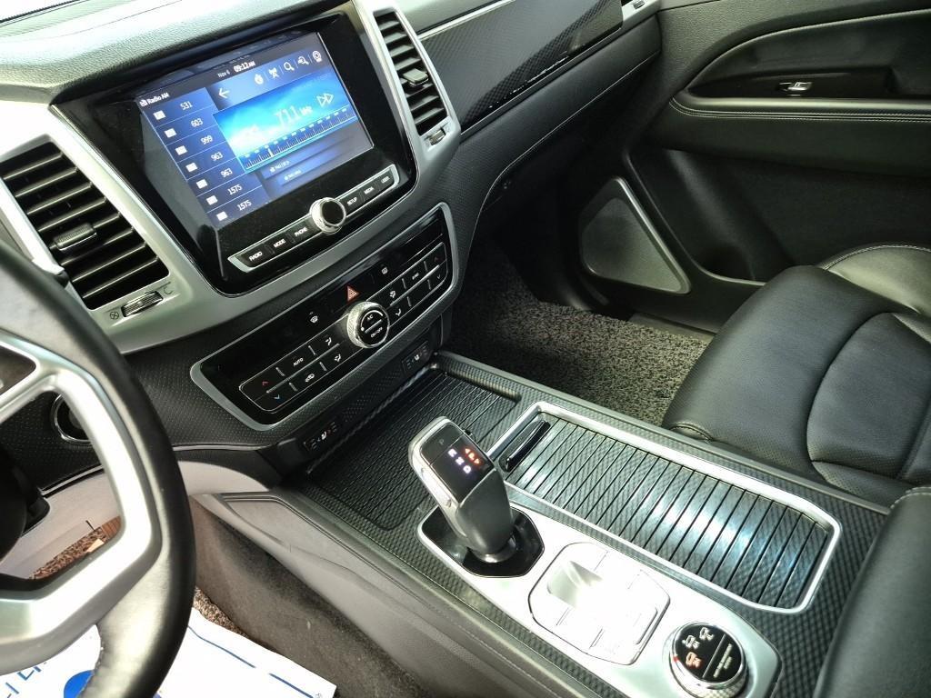 Ssangyong Rexton 2022 Blanco - Importación desde Corea - HF Imports Iquique - Foto 15