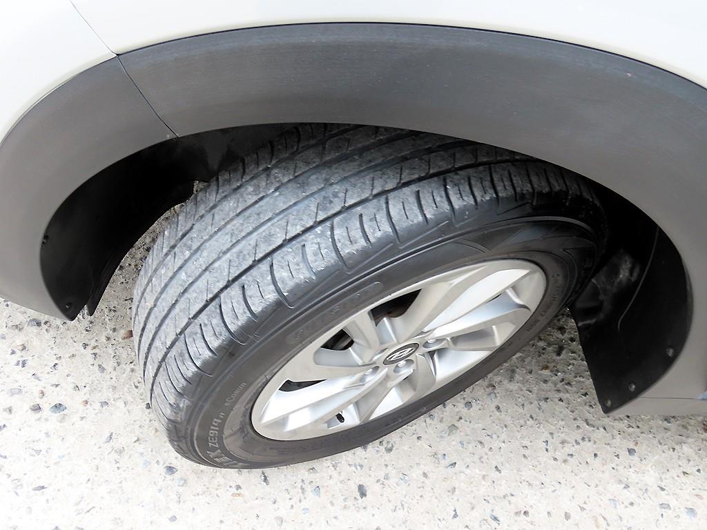HYUNDAI Tucson 2016 Gris - Importación desde Corea - HF Imports Iquique - Foto 20