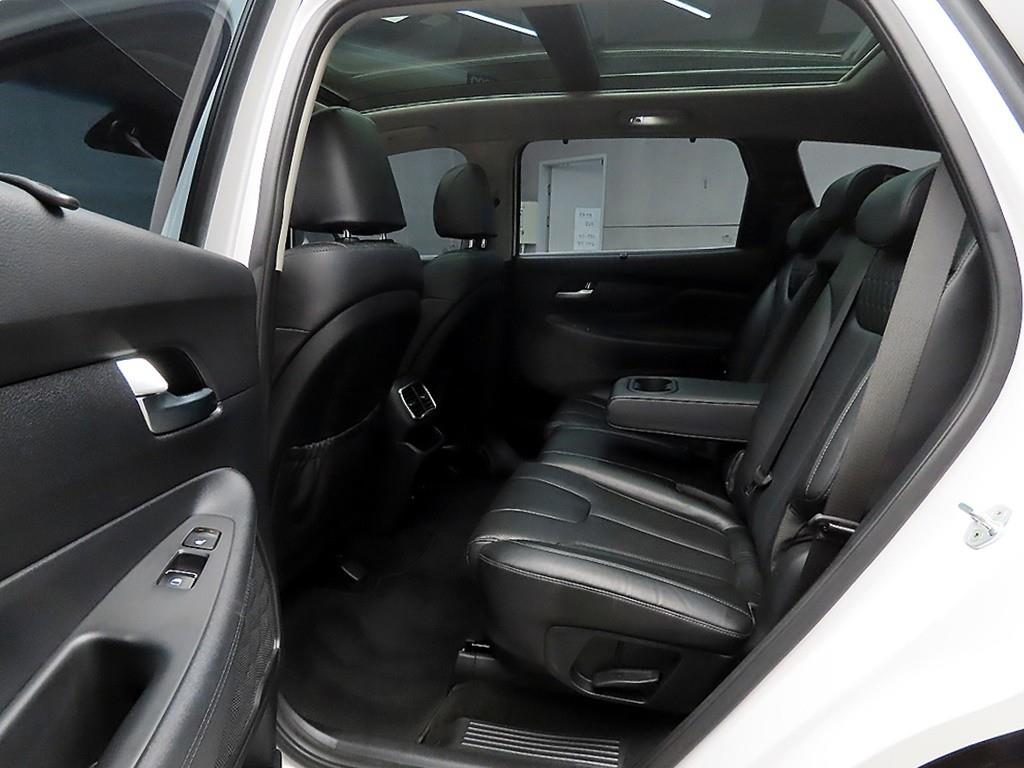 HYUNDAI Santa Fe - Vista 6