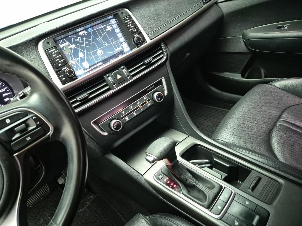 KIA K5 - Vista 10