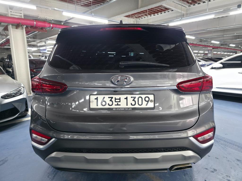 HYUNDAI Santa Fe - Vista 4