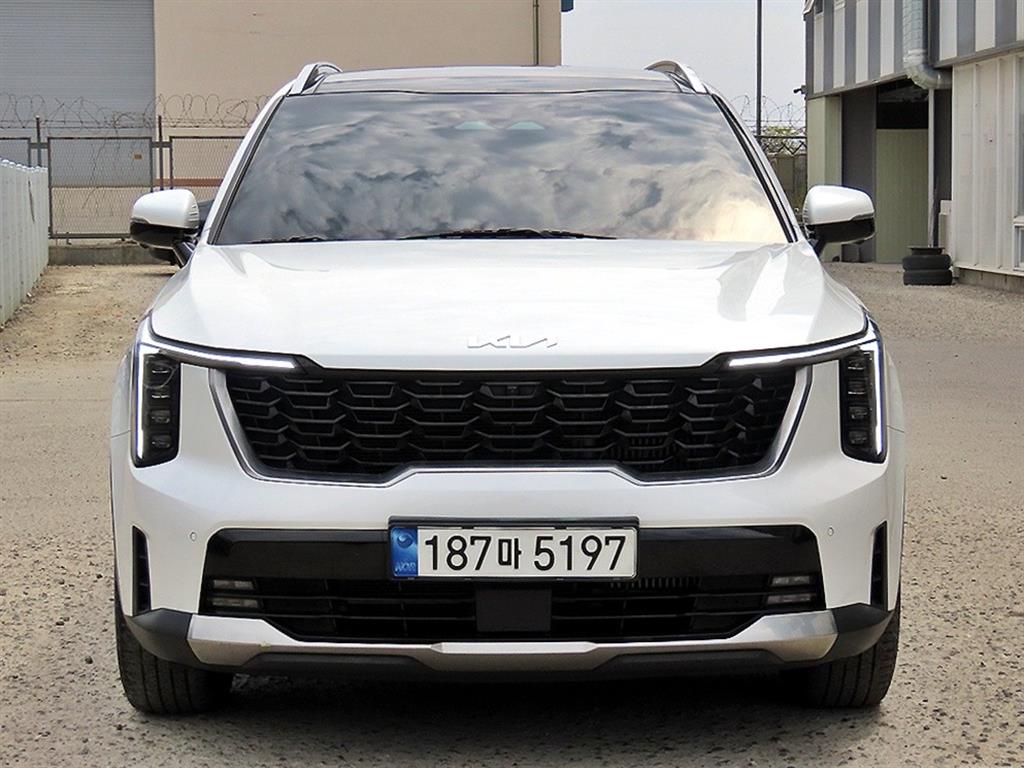 KIA Sorento 2024 Blanco - Importación desde Corea - HF Imports Iquique - Foto 1