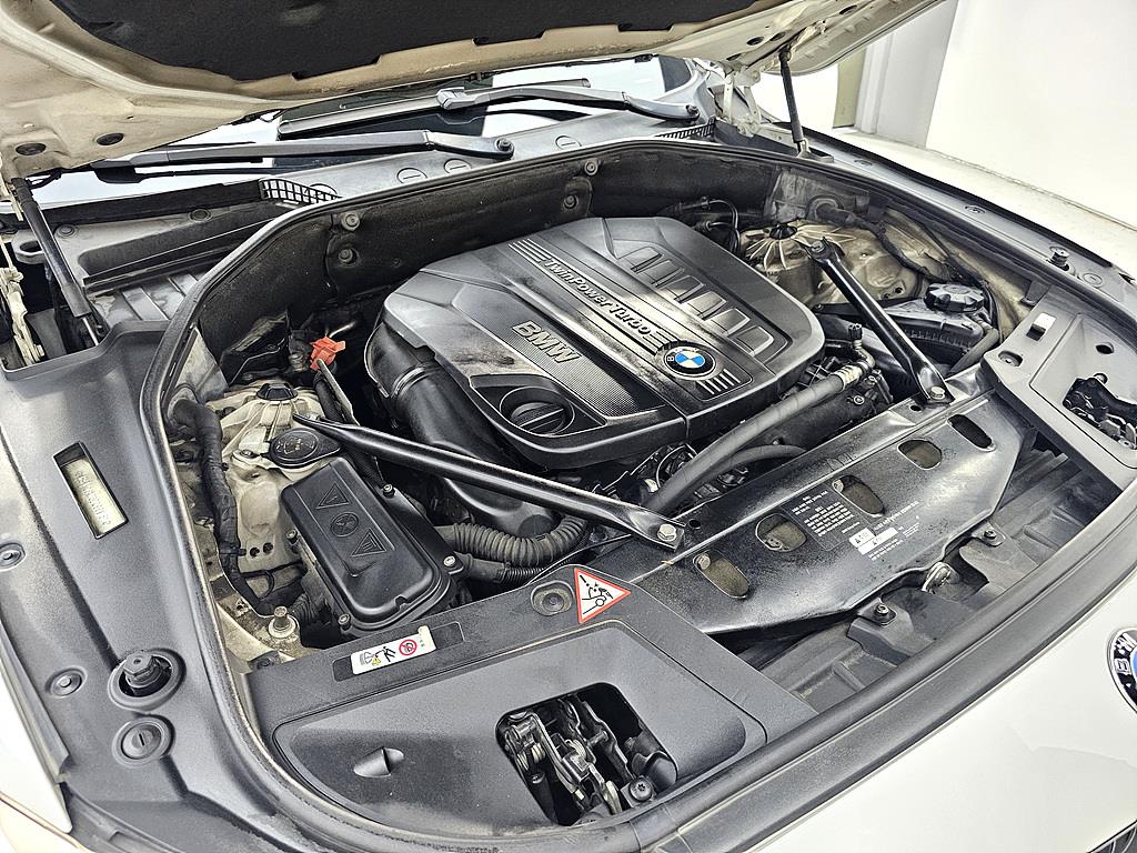 BMW Gran Turismo - Vista 6