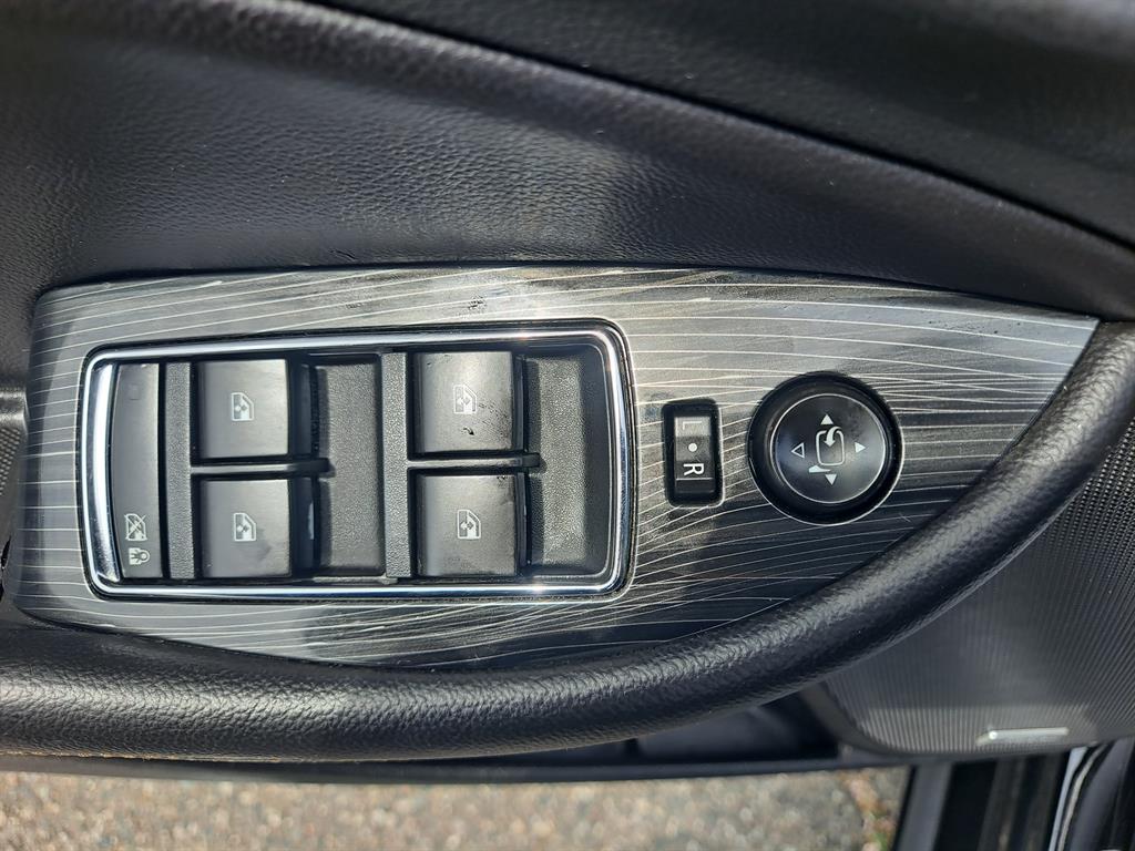 Chevrolet Impala - Vista 11