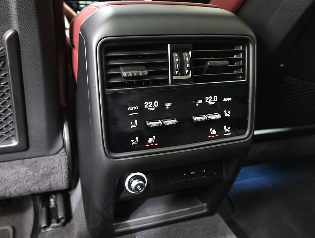 Porsche Cayenne 2025 Negro - Importación desde Corea - HF Imports Iquique - Foto 16