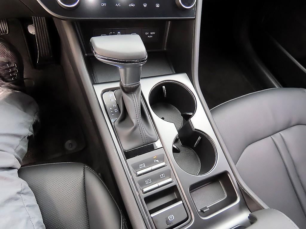 HYUNDAI Sonata - Vista 10