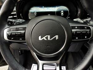 KIA K5 - Vista 12