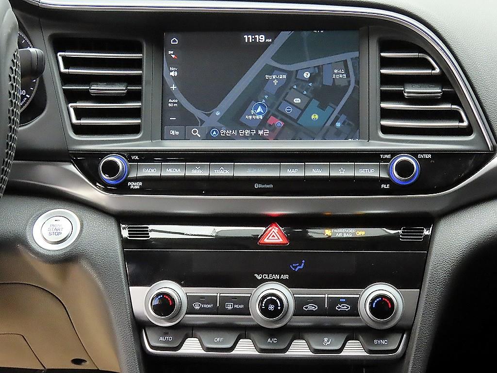 HYUNDAI Avante 2020 Blanco - Importación desde Corea - HF Imports Iquique - Foto 15