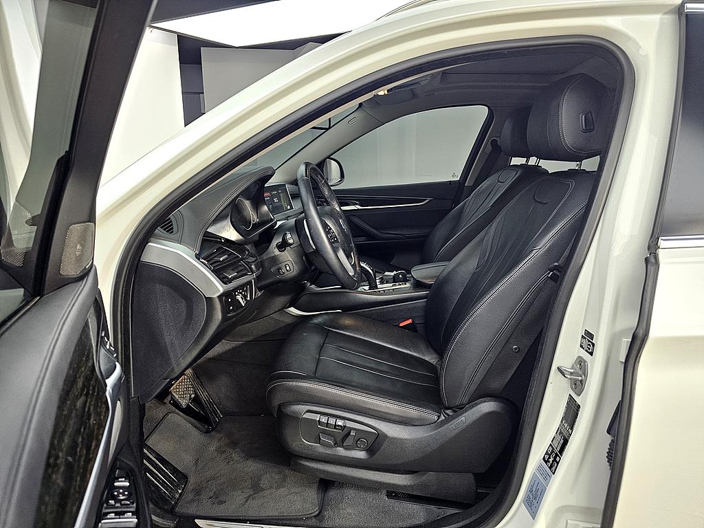 BMW X6 - Vista 8