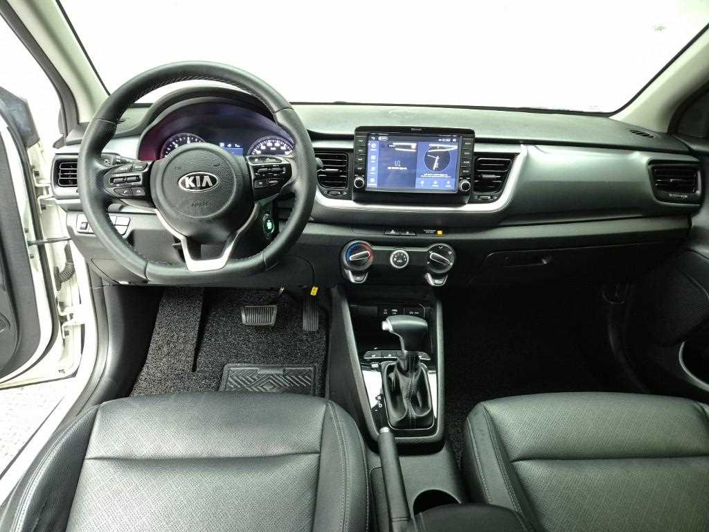 KIA Stonic - Vista 7
