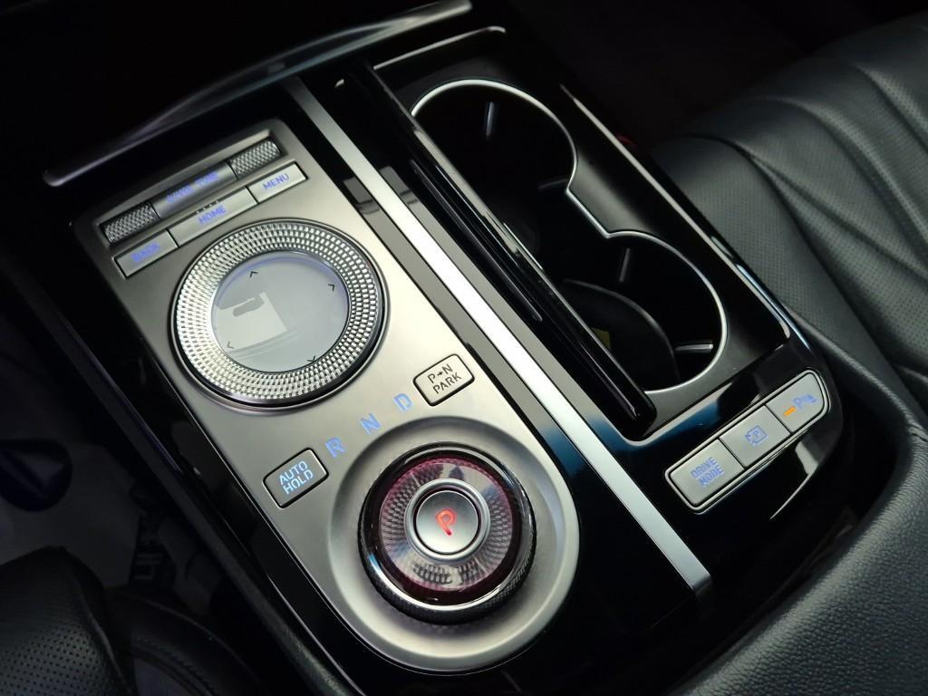 Genesis G80 - Vista 8