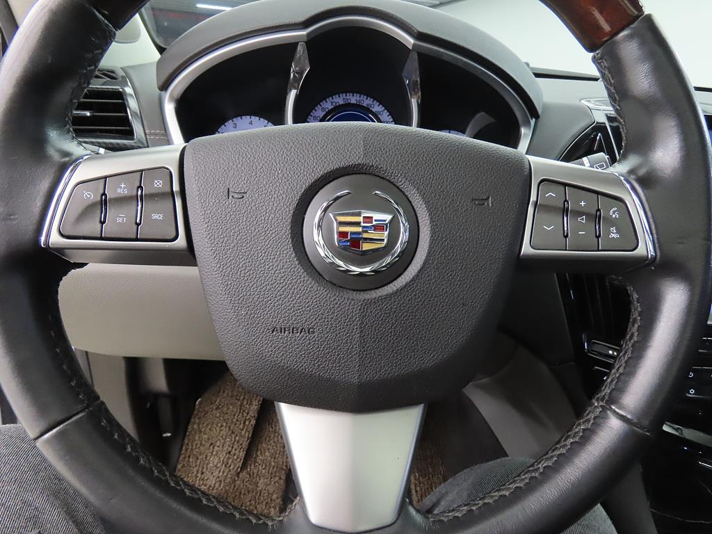 Cadillac SRX - Vista 10