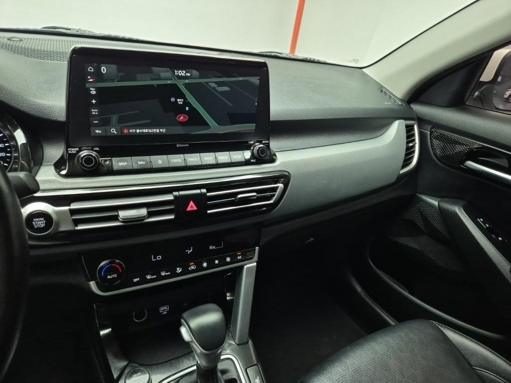 KIA Seltos - Vista 10