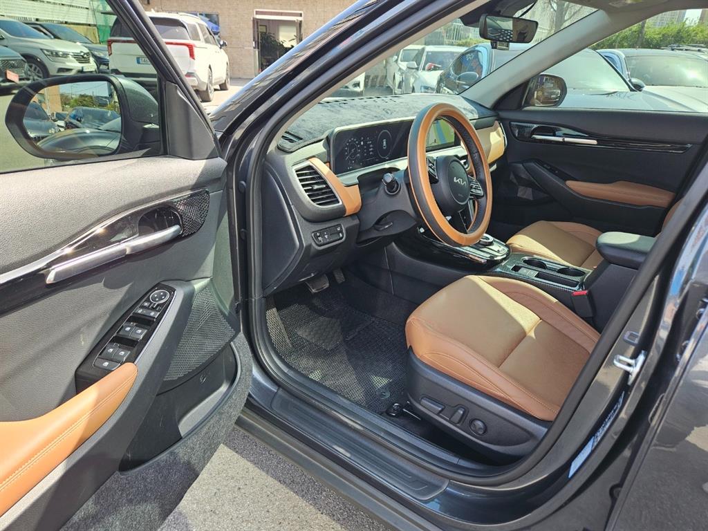 KIA Seltos - Vista 7